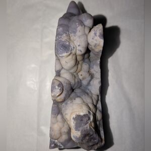 Botryiodal Grape Agate Tower